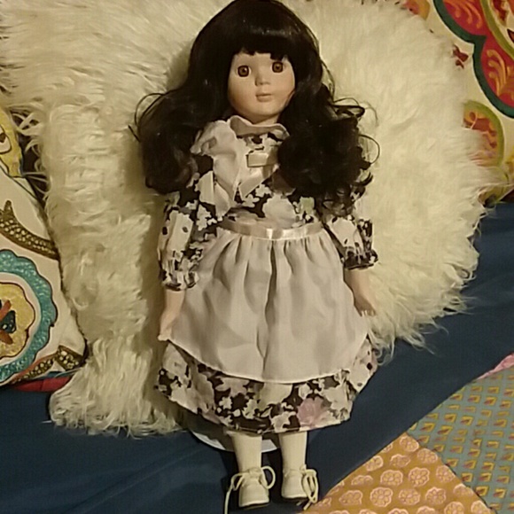 ? Other - Porcelain doll